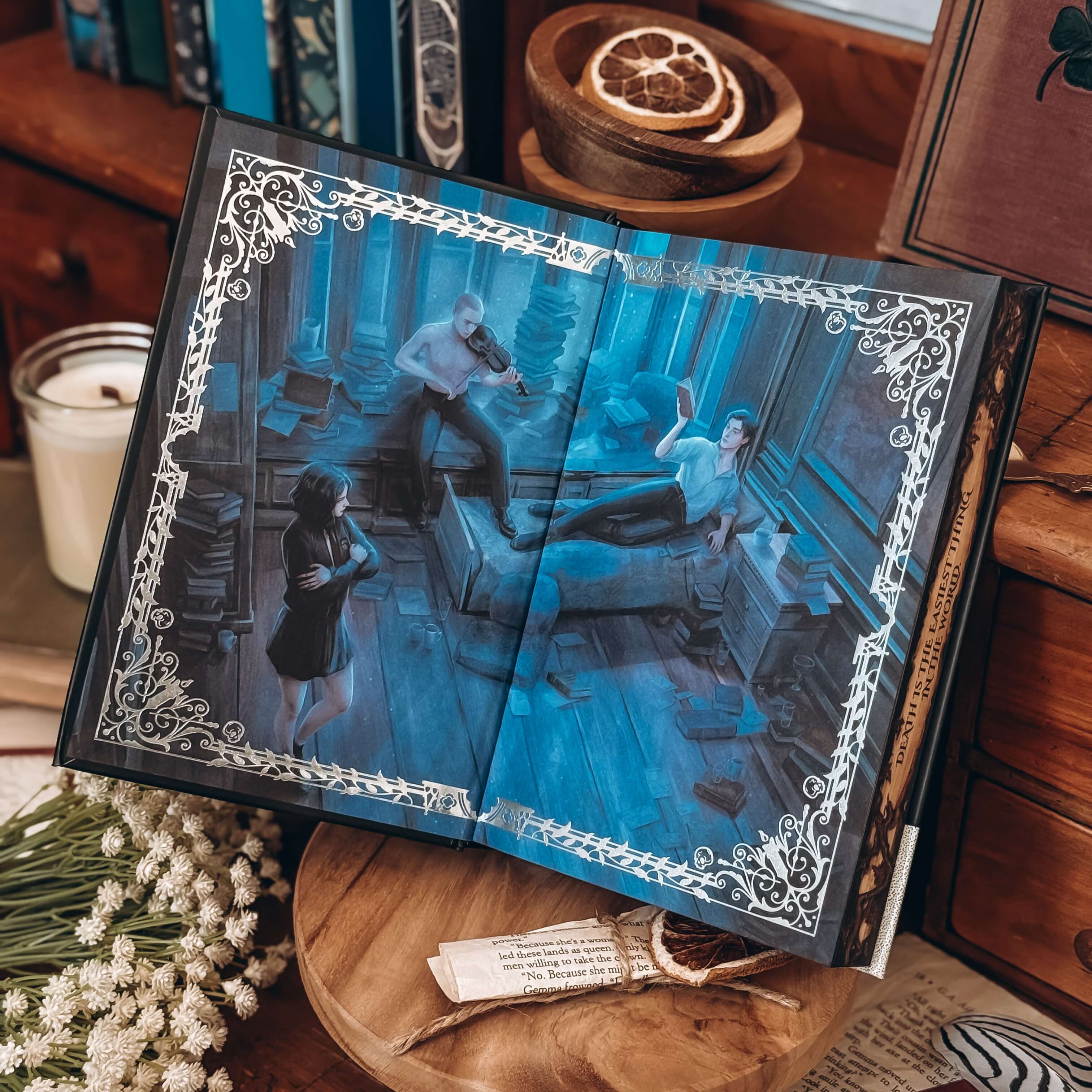 Dark Academia — Book & Goodies (Exclusive OwlCrate Edition) - Image 4