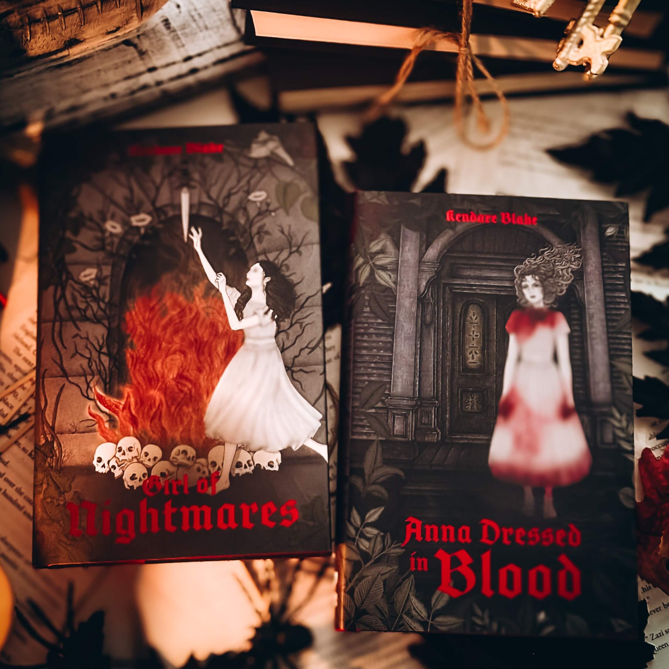 Anna Dressed in Blood Set (Exclusive OwlCrate Edition)