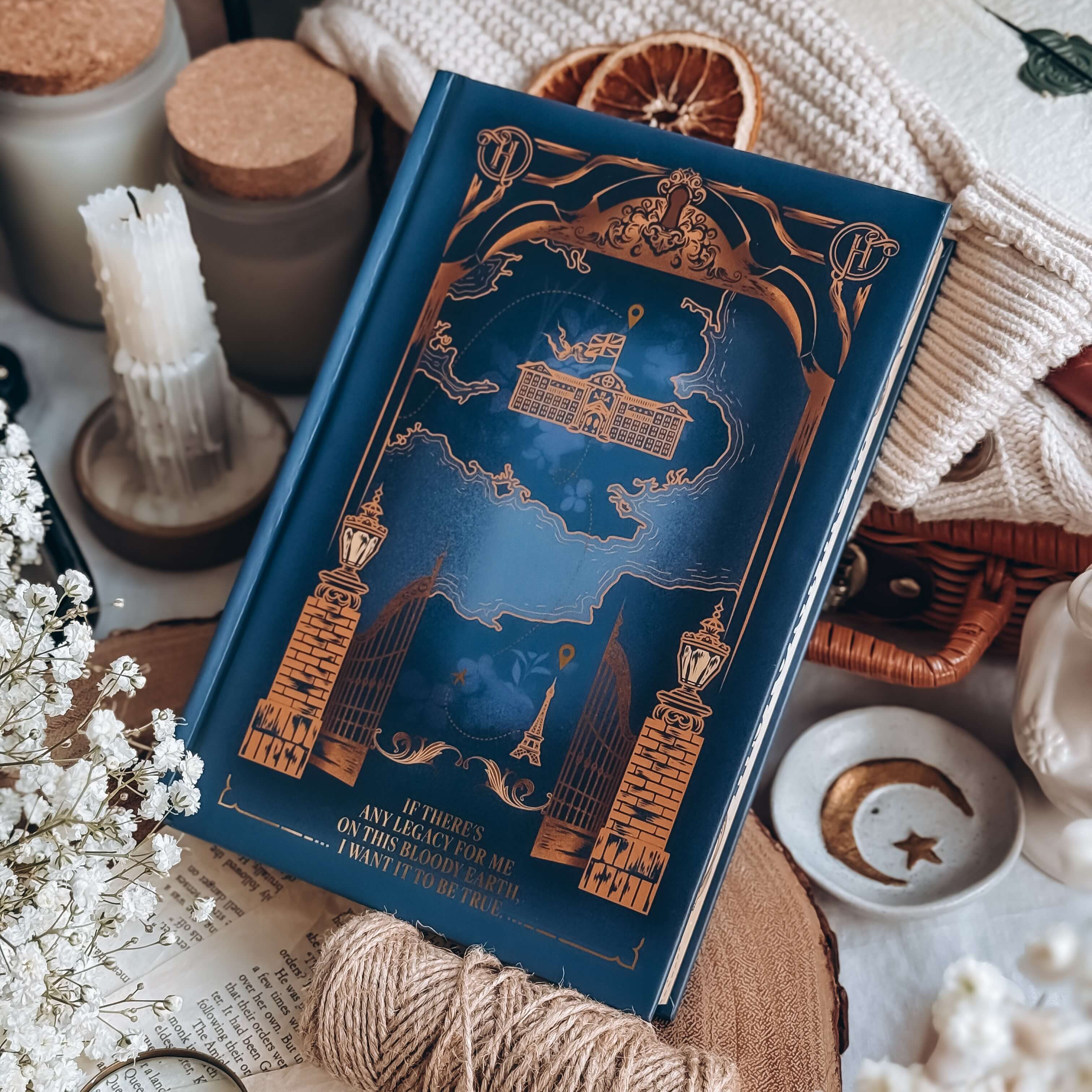 Red, White & Royal Blue (Exclusive OwlCrate Edition) - Image 4