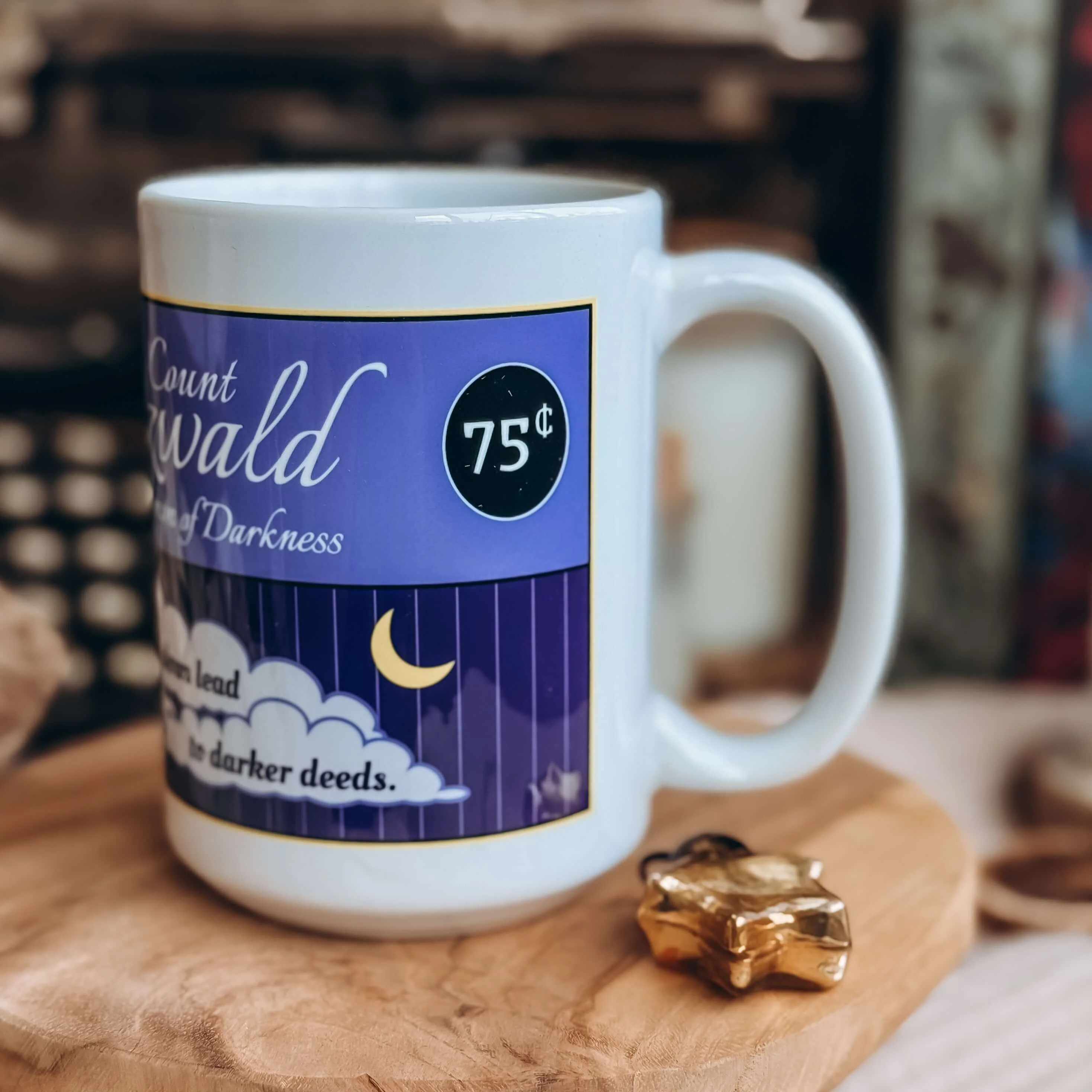 Romantasy Pulp Fictional Mug - Image 3